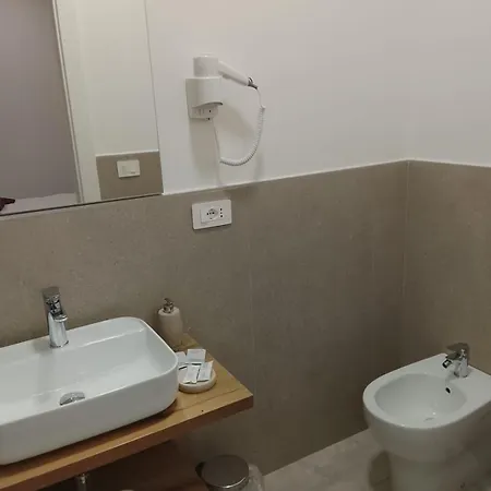 Regia Dimora Pensjonat Eboli